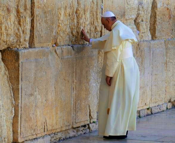 Pope at Jerusalem Western Wall